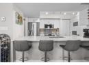 1160 Sunset Drive Unit# 302, Kelowna, BC V1Y 9P7