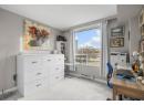1160 Sunset Drive Unit# 302, Kelowna, BC V1Y 9P7