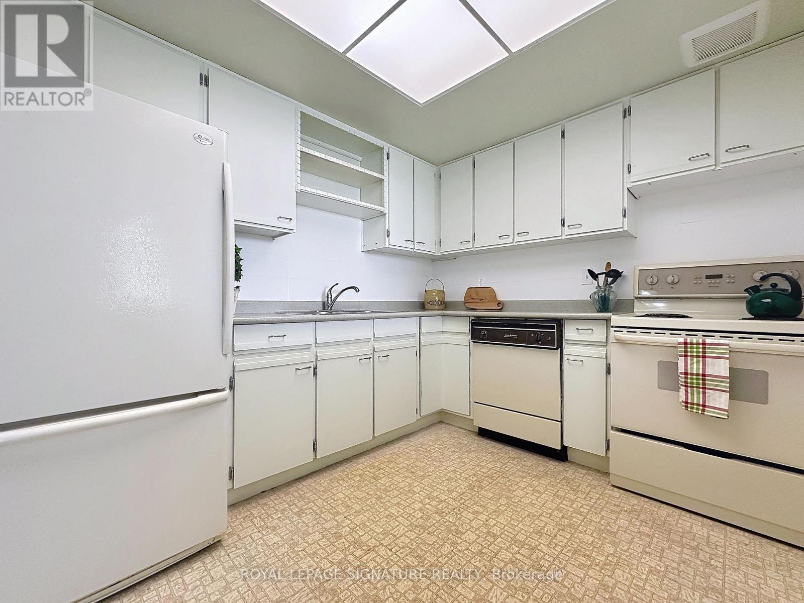 1103 - 20 Dean Park Road, Toronto, Ontario  M1B 3G9 - Photo 3 - E13462860