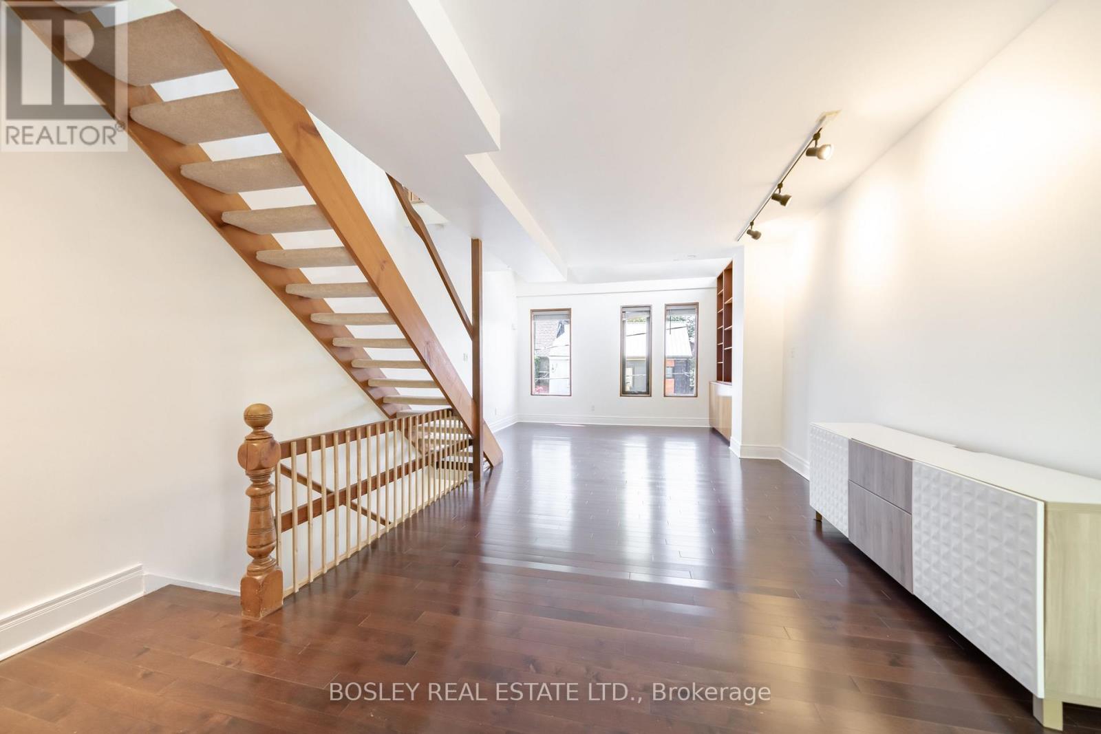 123 Hamilton Street, Toronto, Ontario  M4M 2C7 - Photo 4 - E13462958