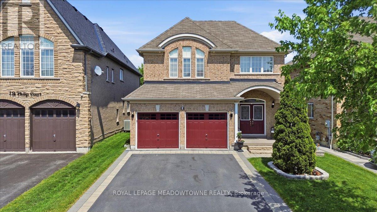 3 ST PHILLIP COURT, Whitby, Ontario