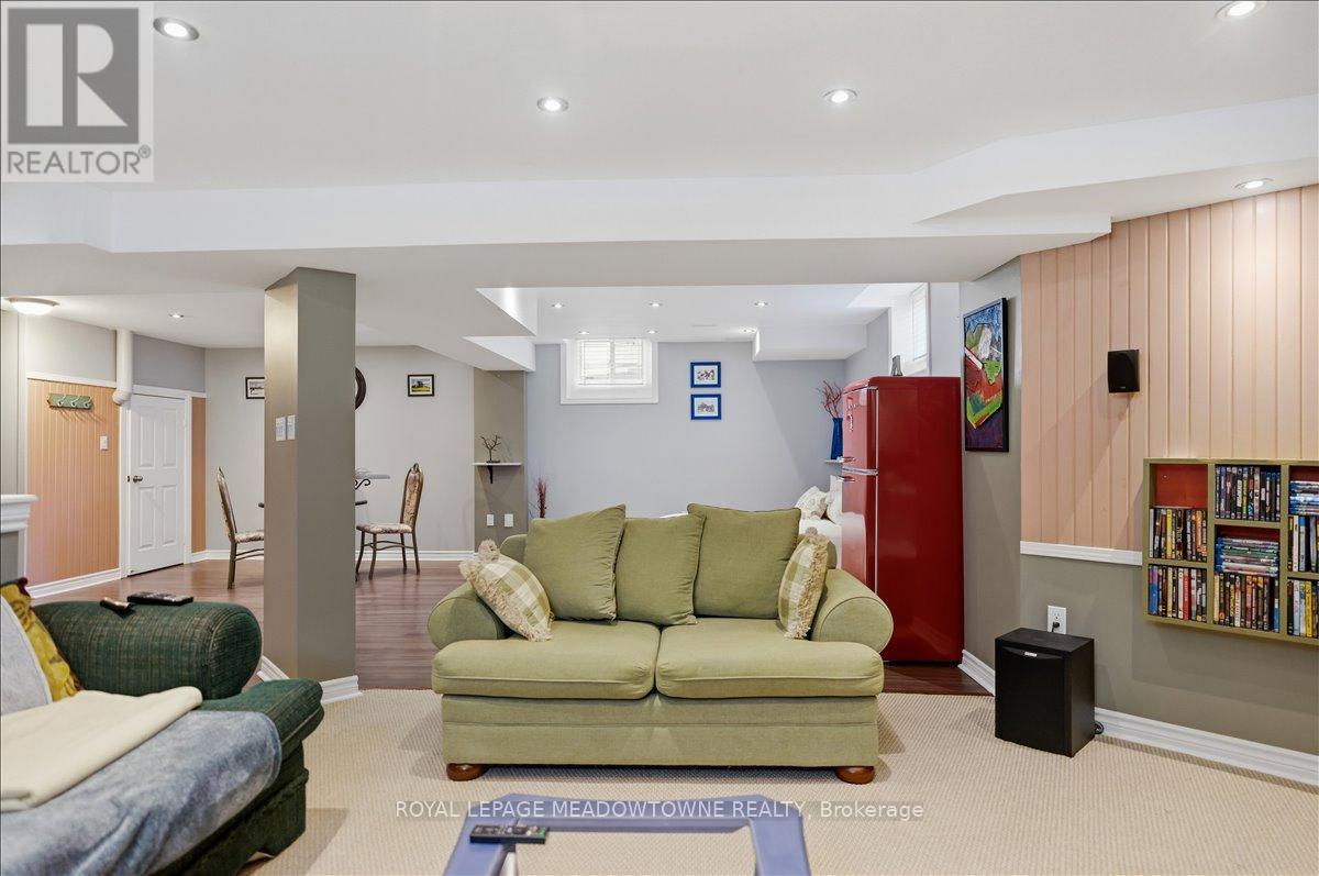 3 St Phillip Court, Whitby, Ontario  L1P 0A5 - Photo 37 - E13463038