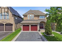 3 ST PHILLIP COURT, Whitby, Ontario