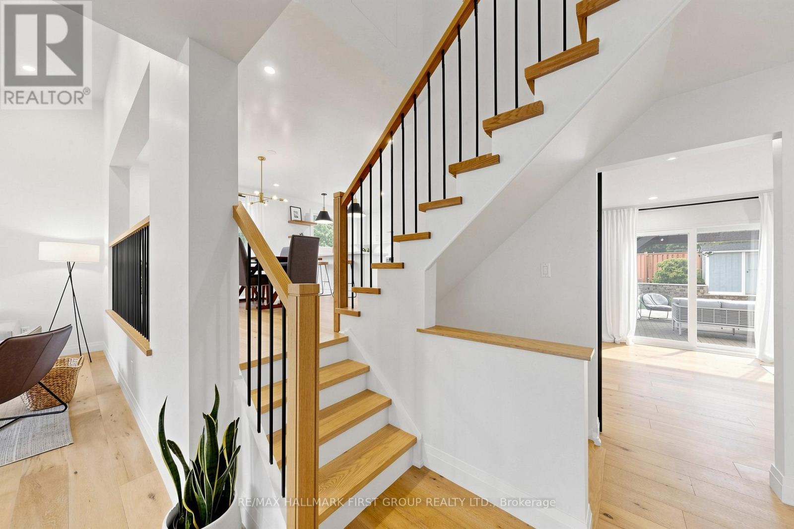 1746 Bronte Square, Pickering, Ontario  L1V 3B8 - Photo 13 - E13463084