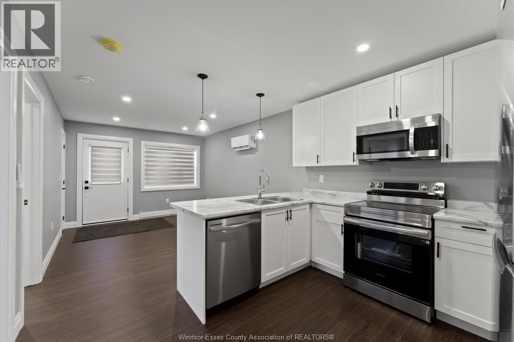 1147 Hickory Unit# Upper, Windsor, Ontario  N8Y 3S4 - Photo 3 - 26014543