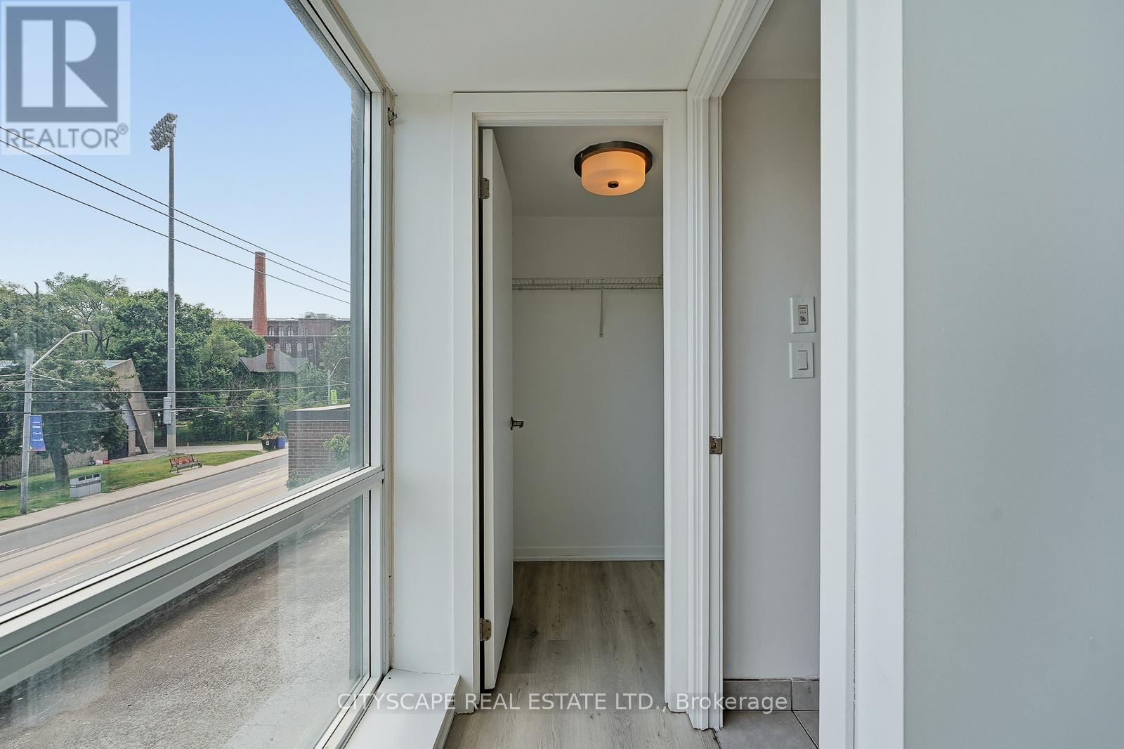211 - 20 Joe Shuster Way, Toronto, Ontario  M6K 0A3 - Photo 17 - C13461538