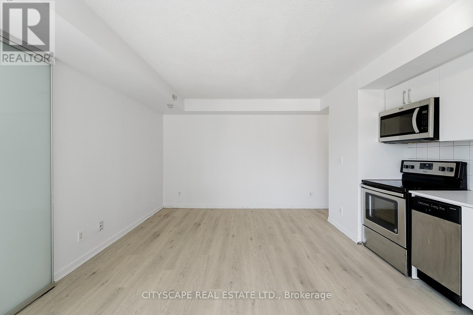 211 - 20 Joe Shuster Way, Toronto, Ontario  M6K 0A3 - Photo 6 - C13461538
