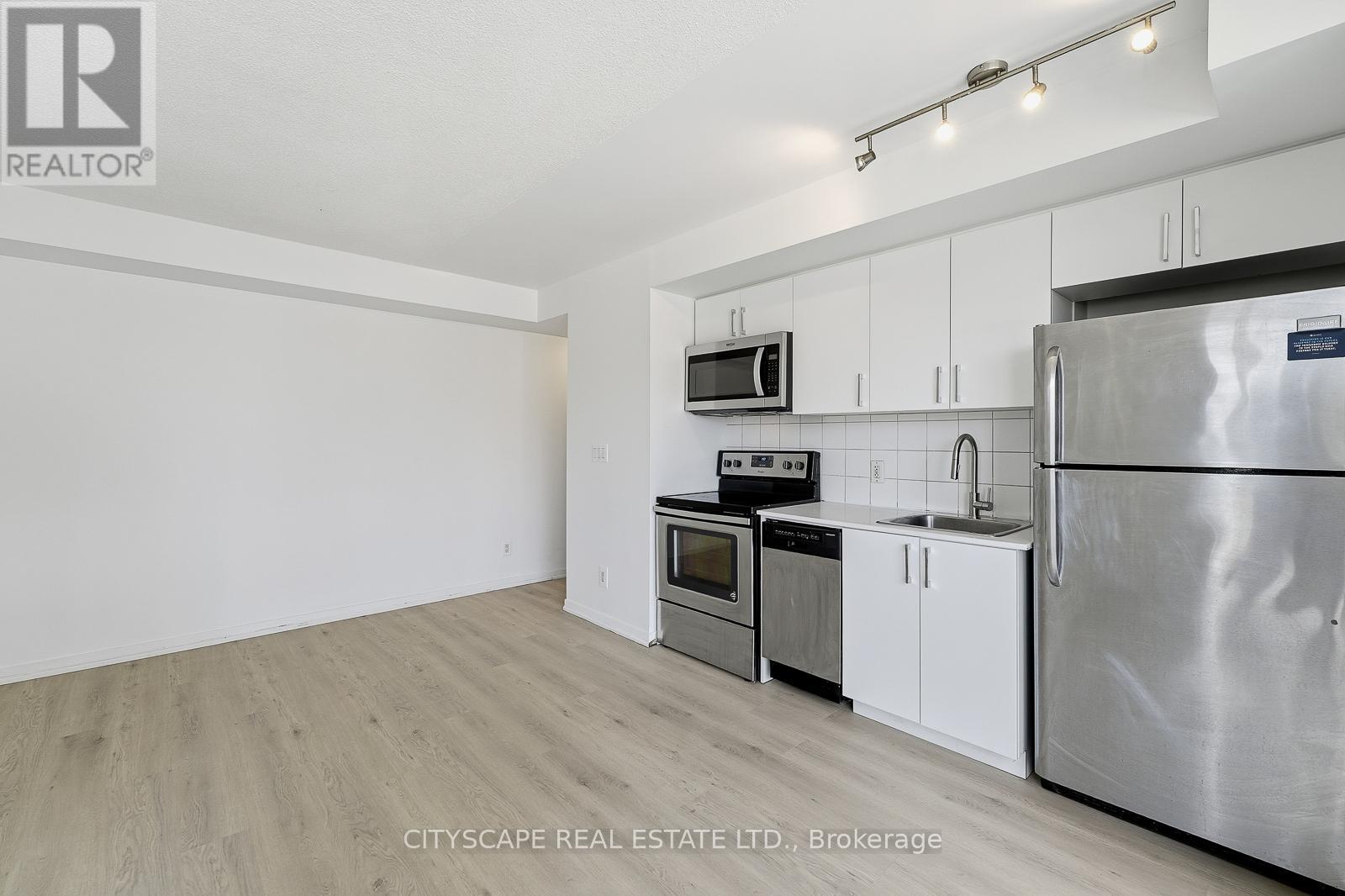 211 - 20 Joe Shuster Way, Toronto, Ontario  M6K 0A3 - Photo 5 - C13461538