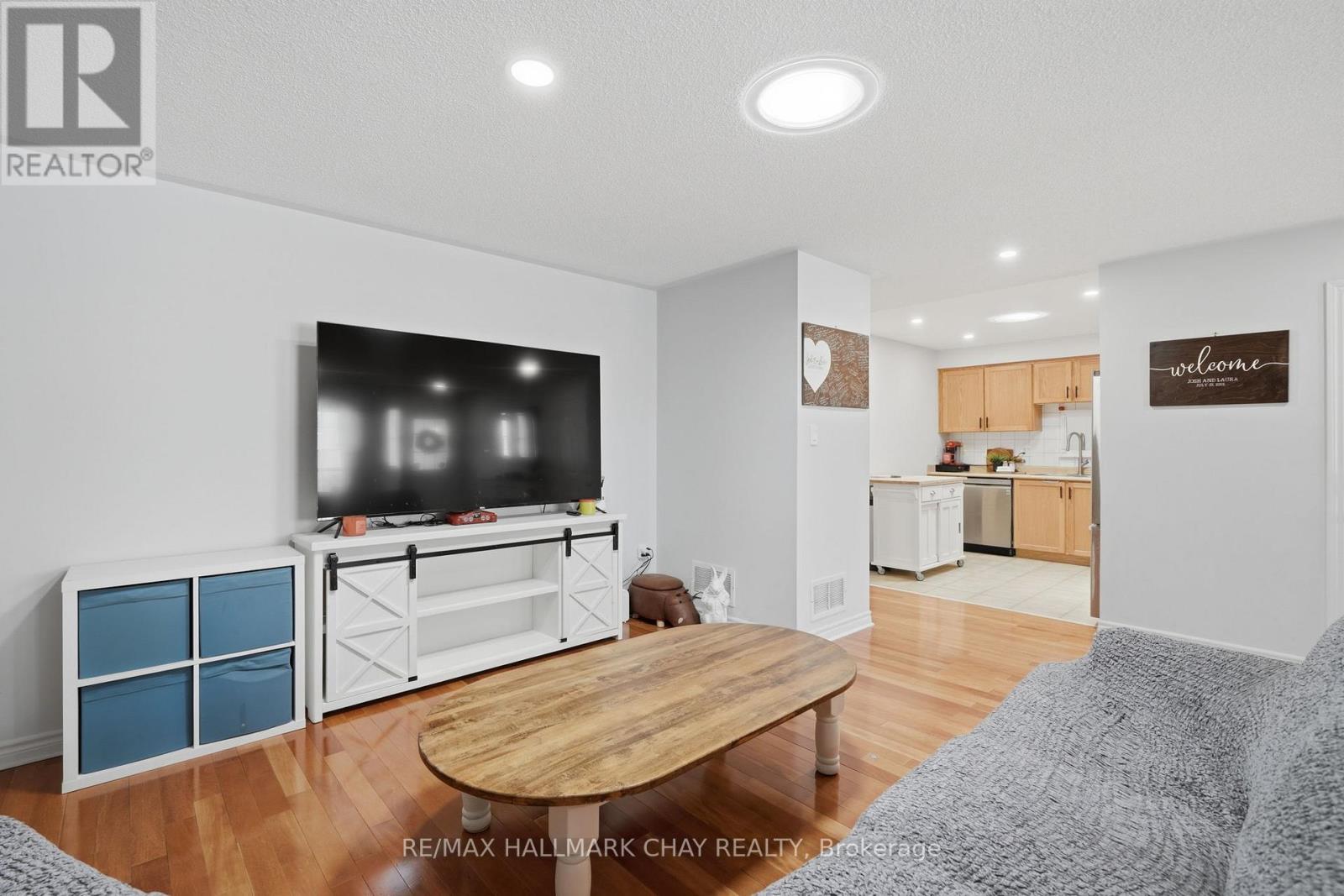 29 Natale Court, Bradford West Gwillimbury, Ontario  L3Z 3J3 - Photo 10 - N13462866