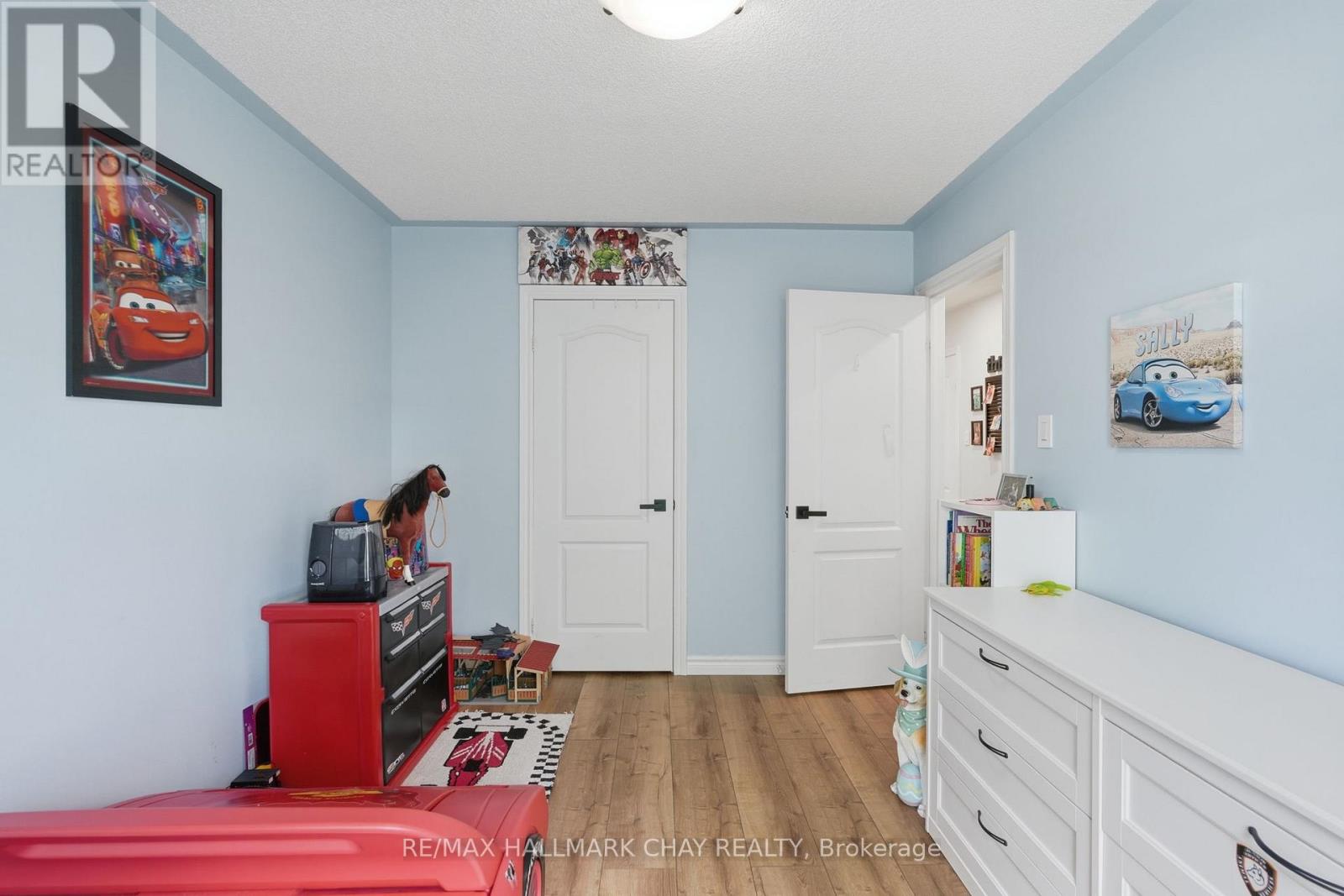 29 Natale Court, Bradford West Gwillimbury, Ontario  L3Z 3J3 - Photo 19 - N13462866