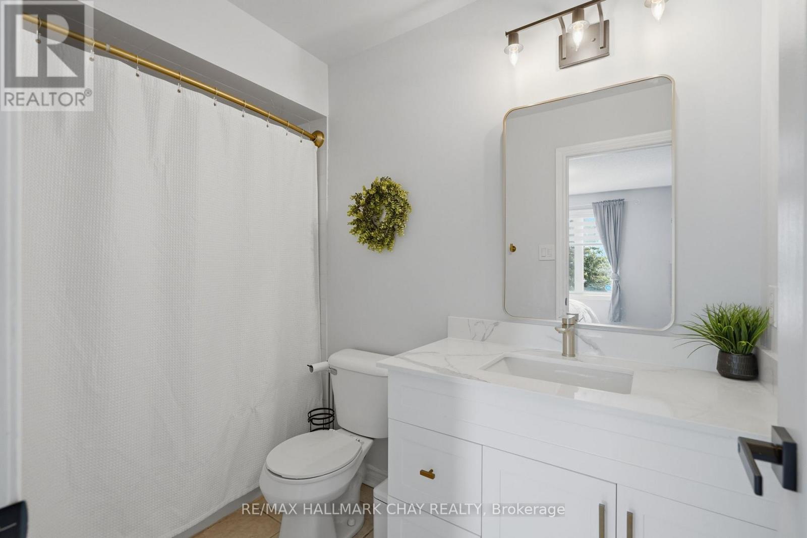 29 Natale Court, Bradford West Gwillimbury, Ontario  L3Z 3J3 - Photo 26 - N13462866