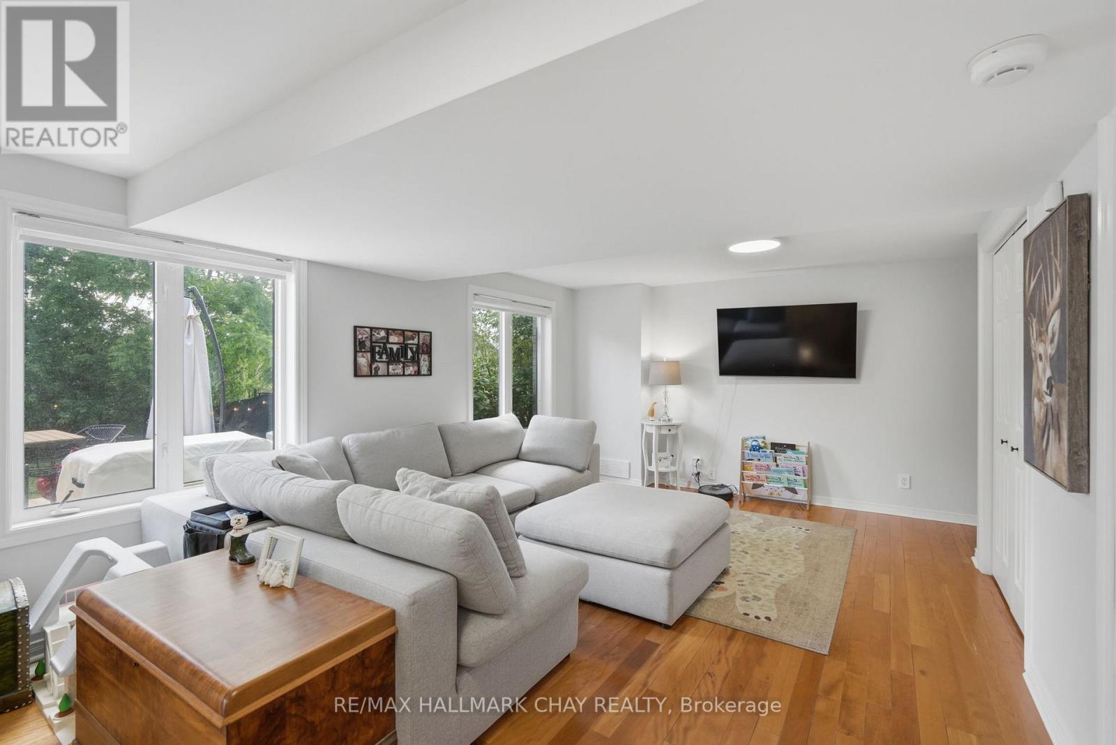 29 Natale Court, Bradford West Gwillimbury, Ontario  L3Z 3J3 - Photo 29 - N13462866
