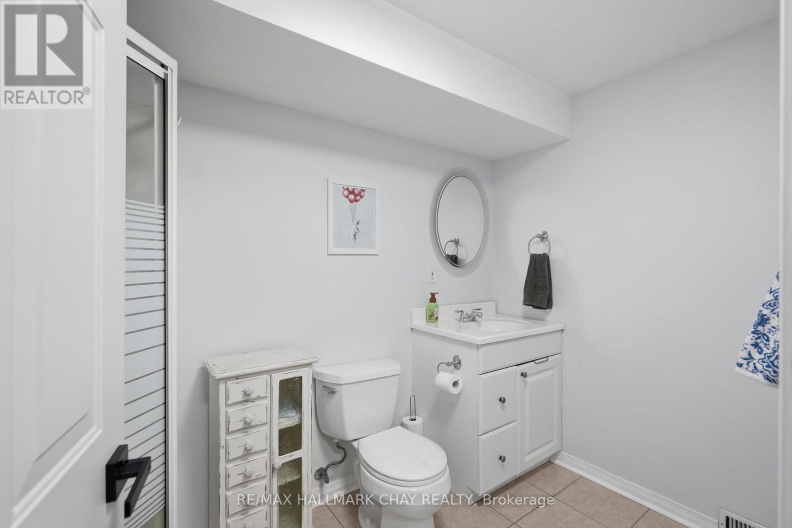 29 Natale Court, Bradford West Gwillimbury, Ontario  L3Z 3J3 - Photo 35 - N13462866