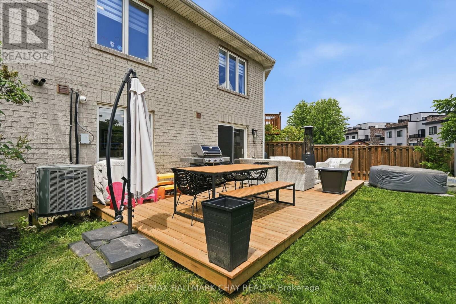 29 Natale Court, Bradford West Gwillimbury, Ontario  L3Z 3J3 - Photo 39 - N13462866
