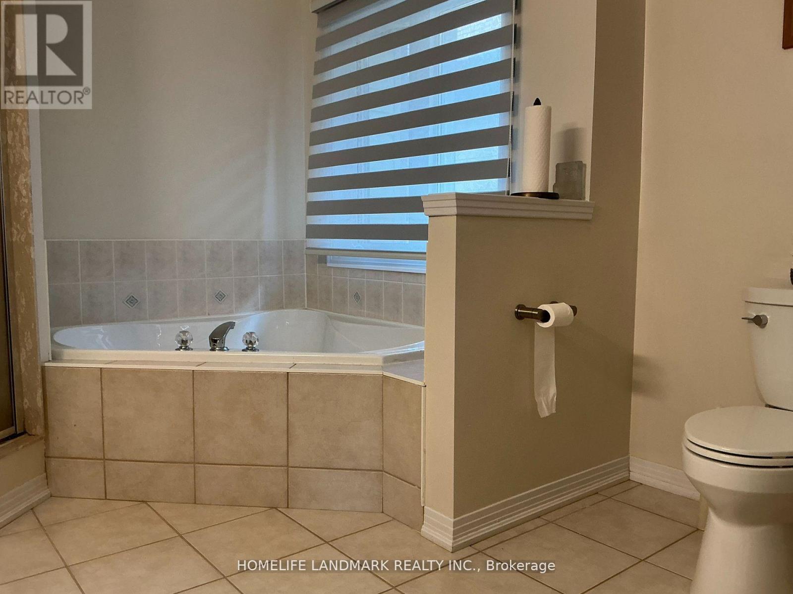 55 Moss Creek Boulevard E, Markham, Ontario  L6C 2V5 - Photo 13 - N13462880