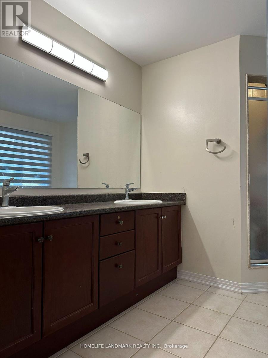 55 Moss Creek Boulevard E, Markham, Ontario  L6C 2V5 - Photo 14 - N13462880