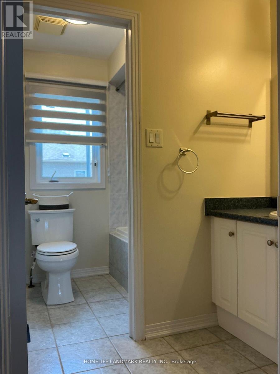 55 Moss Creek Boulevard E, Markham, Ontario  L6C 2V5 - Photo 20 - N13462880