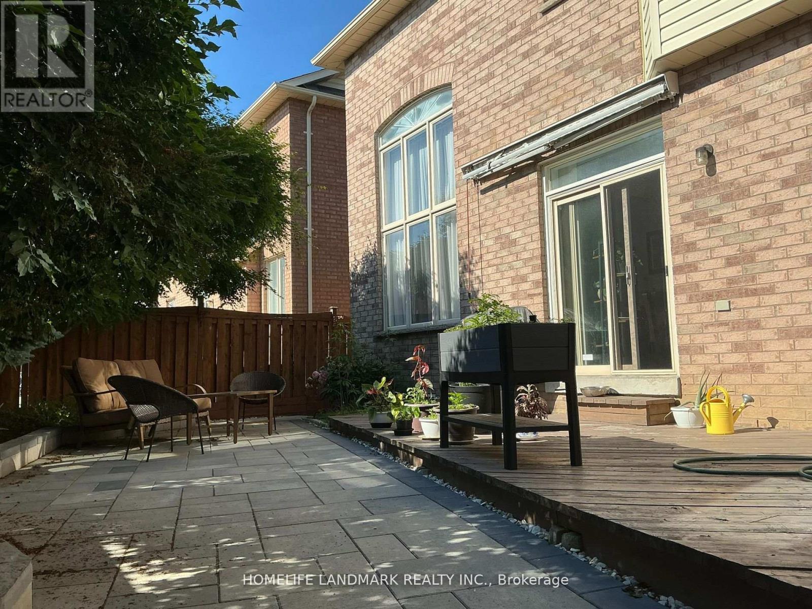 55 Moss Creek Boulevard E, Markham, Ontario  L6C 2V5 - Photo 26 - N13462880