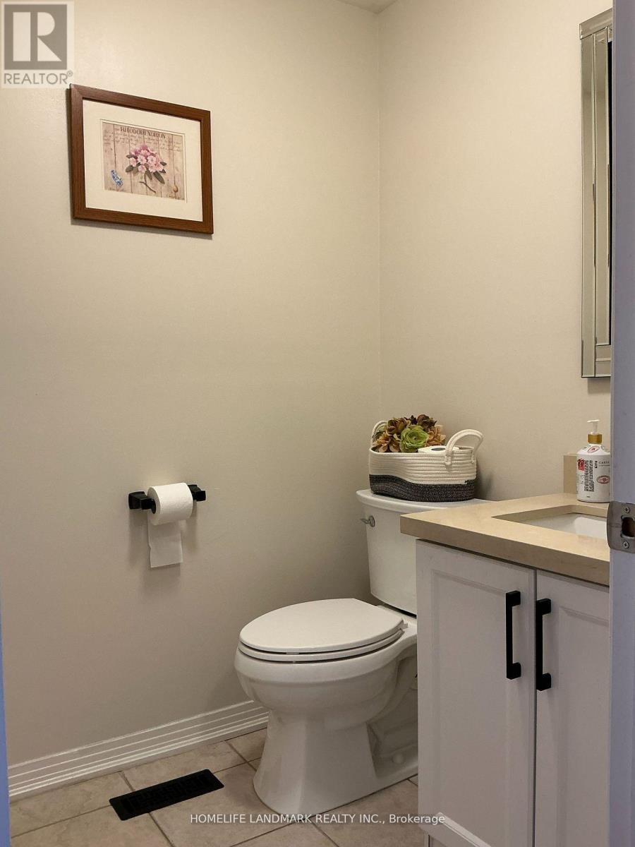 55 Moss Creek Boulevard E, Markham, Ontario  L6C 2V5 - Photo 8 - N13462880