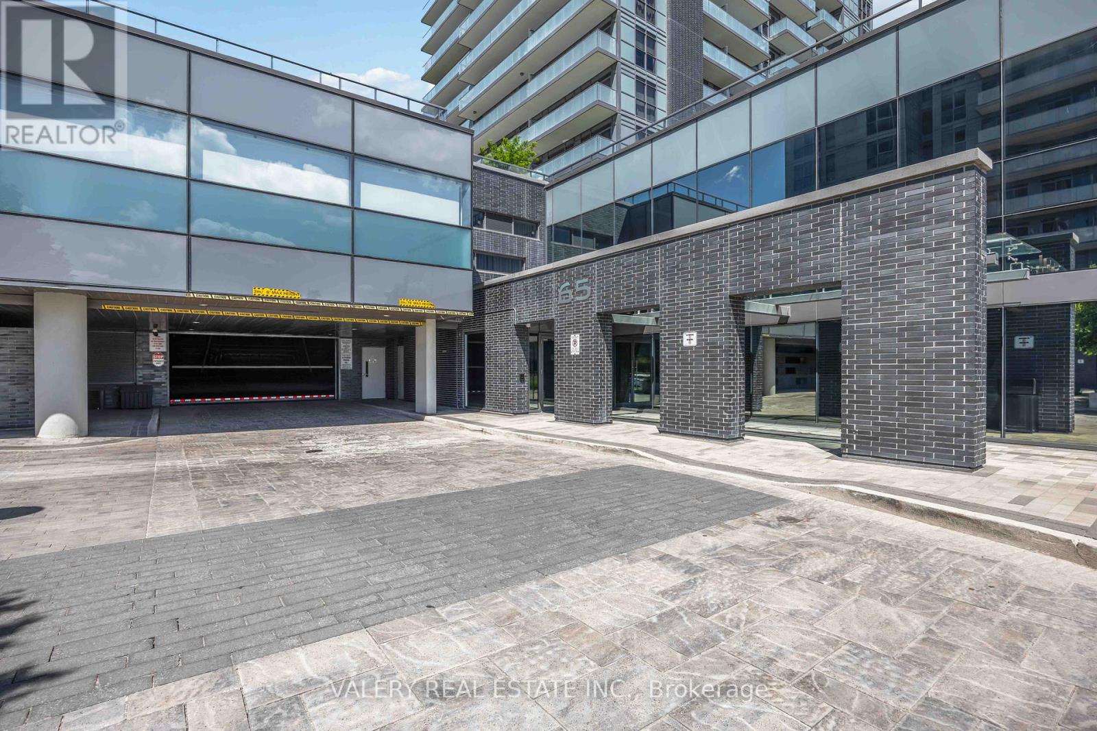 1108 - 65 Oneida Crescent, Richmond Hill, Ontario  L4B 0G9 - Photo 4 - N13462934