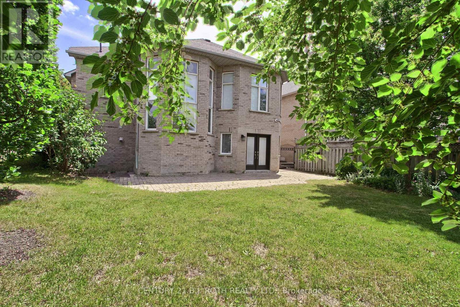 28 Poplar Drive, Richmond Hill, Ontario  L4E 2Y4 - Photo 26 - N13462994