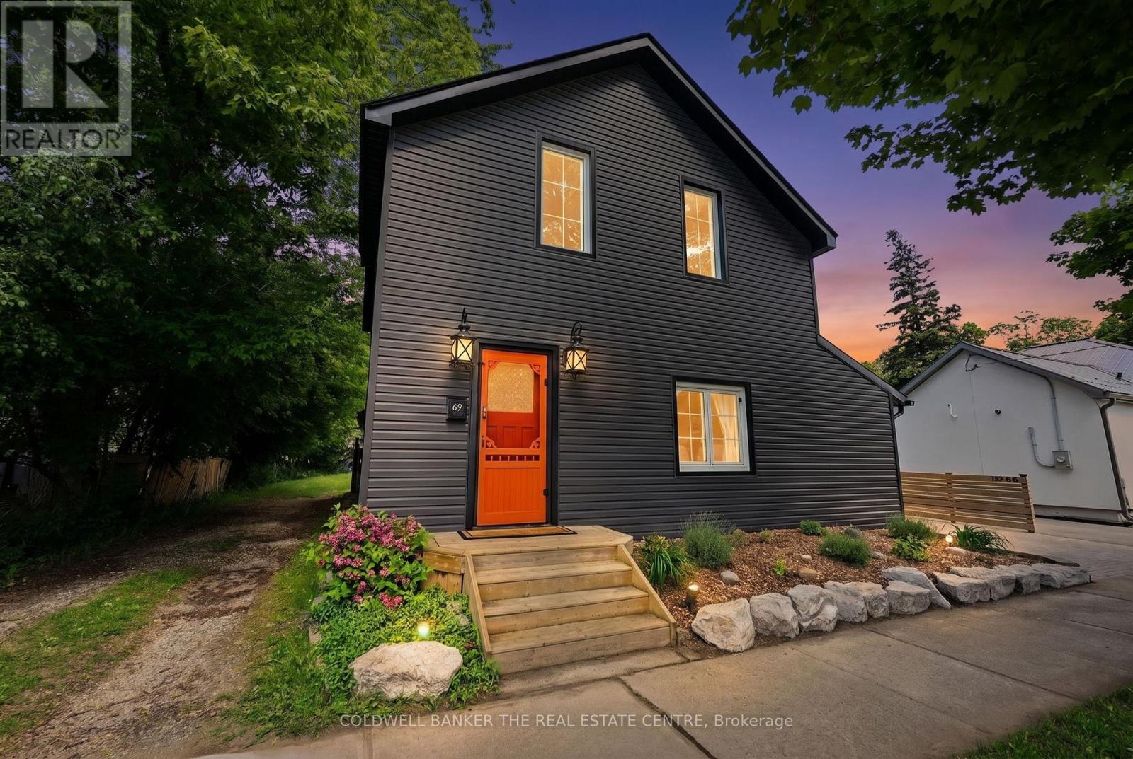 69 Beech Street, Collingwood, Ontario  L9Y 2T1 - Photo 1 - S13462792