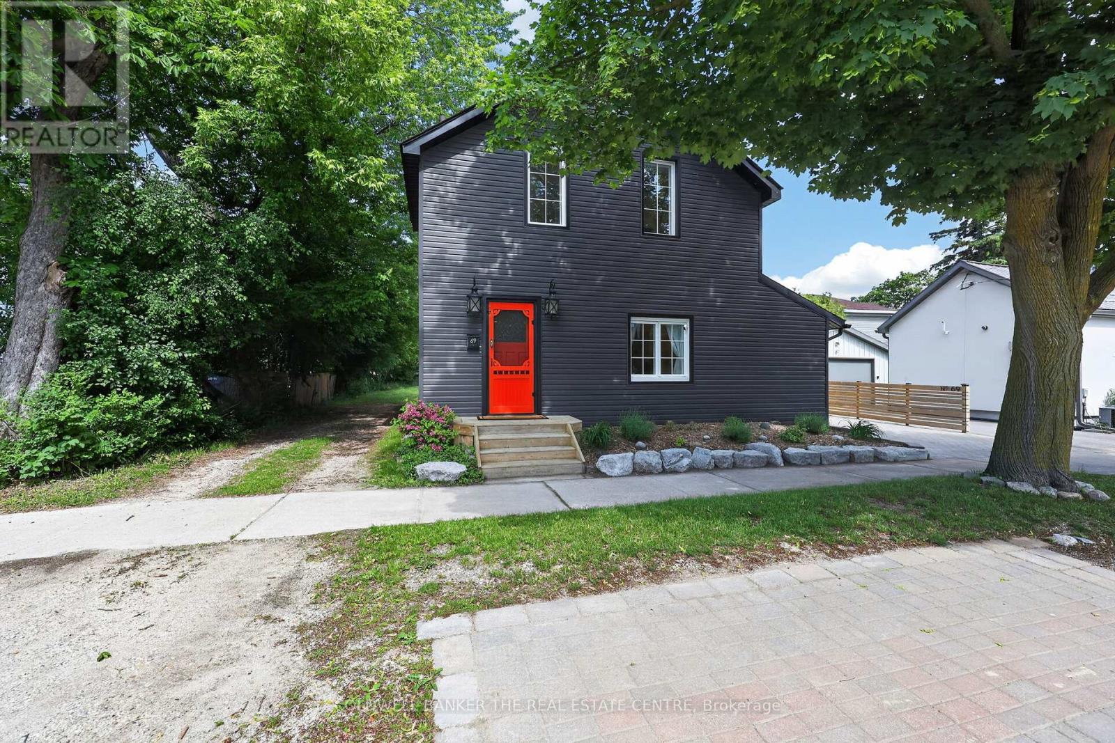69 Beech Street, Collingwood, Ontario  L9Y 2T1 - Photo 2 - S13462792