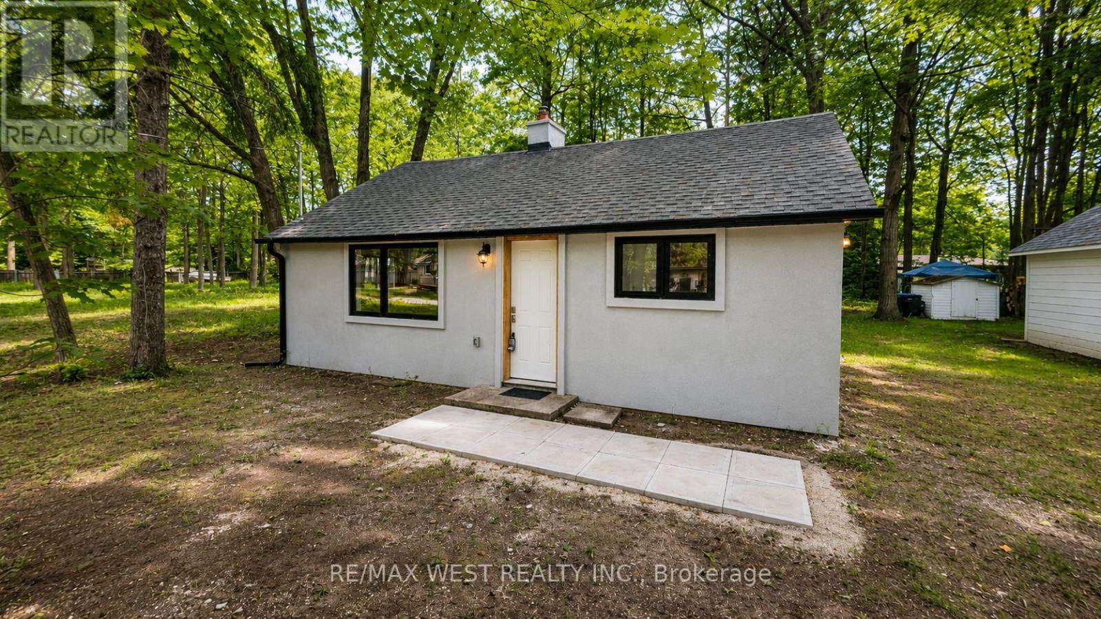 91 30th Street N, Wasaga Beach, Ontario  L9Z 2C8 - Photo 2 - S13462826