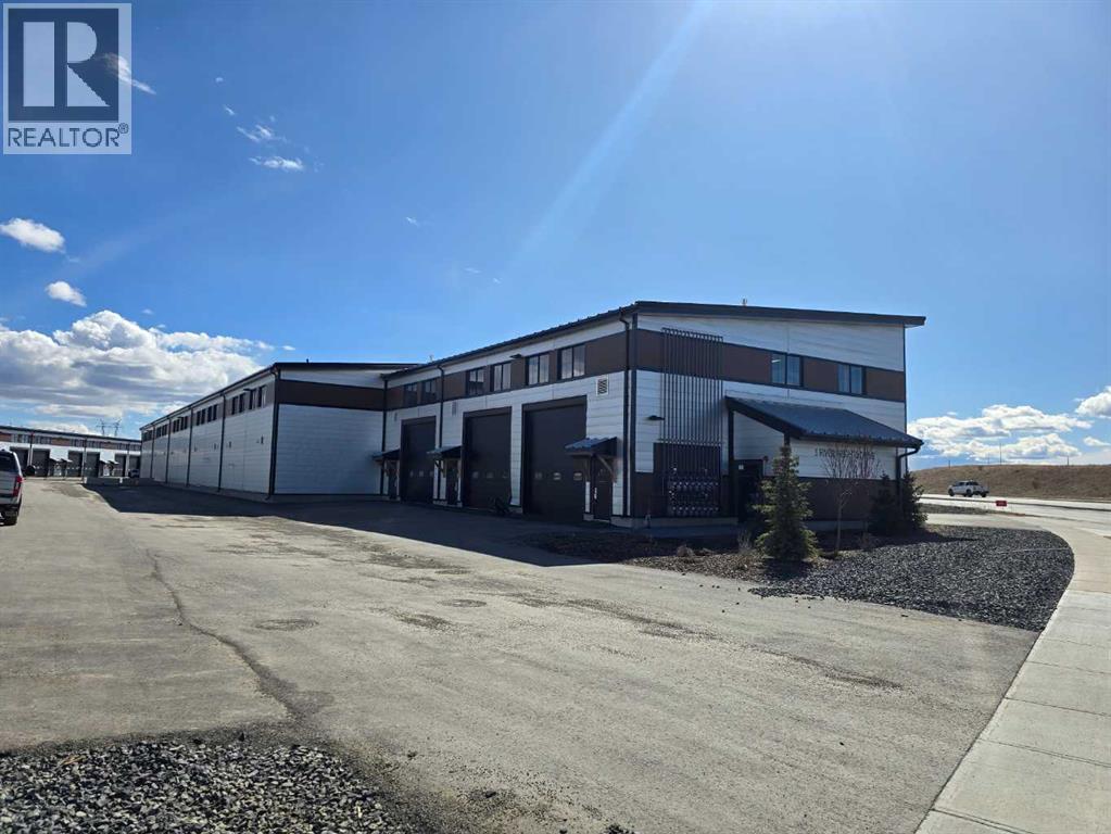 301, 5 River Heights Drive, Cochrane, Alberta
