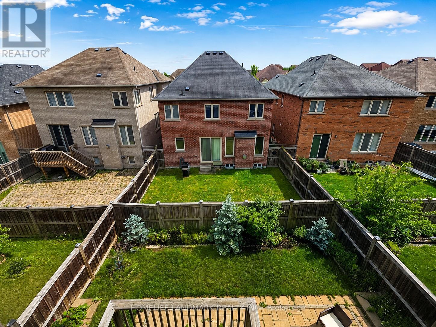 41 Mansard Drive, Richmond Hill, Ontario  L4E 0L7 - Photo 37 - N13147262