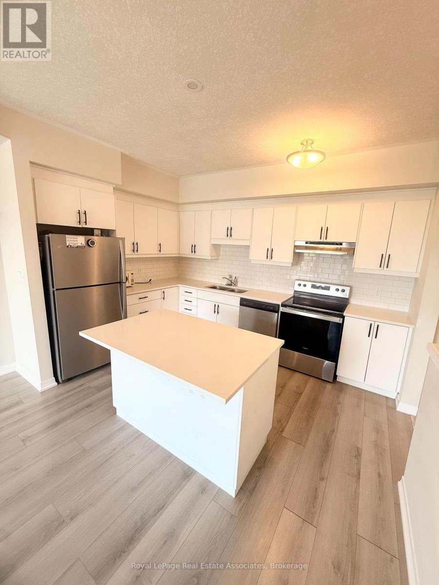 65 - 261 Woodbine Avenue, Kitchener, Ontario  N2R 0S7 - Photo 4 - X13458222