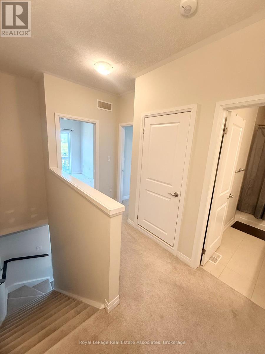 65 - 261 Woodbine Avenue, Kitchener, Ontario  N2R 0S7 - Photo 6 - X13458222