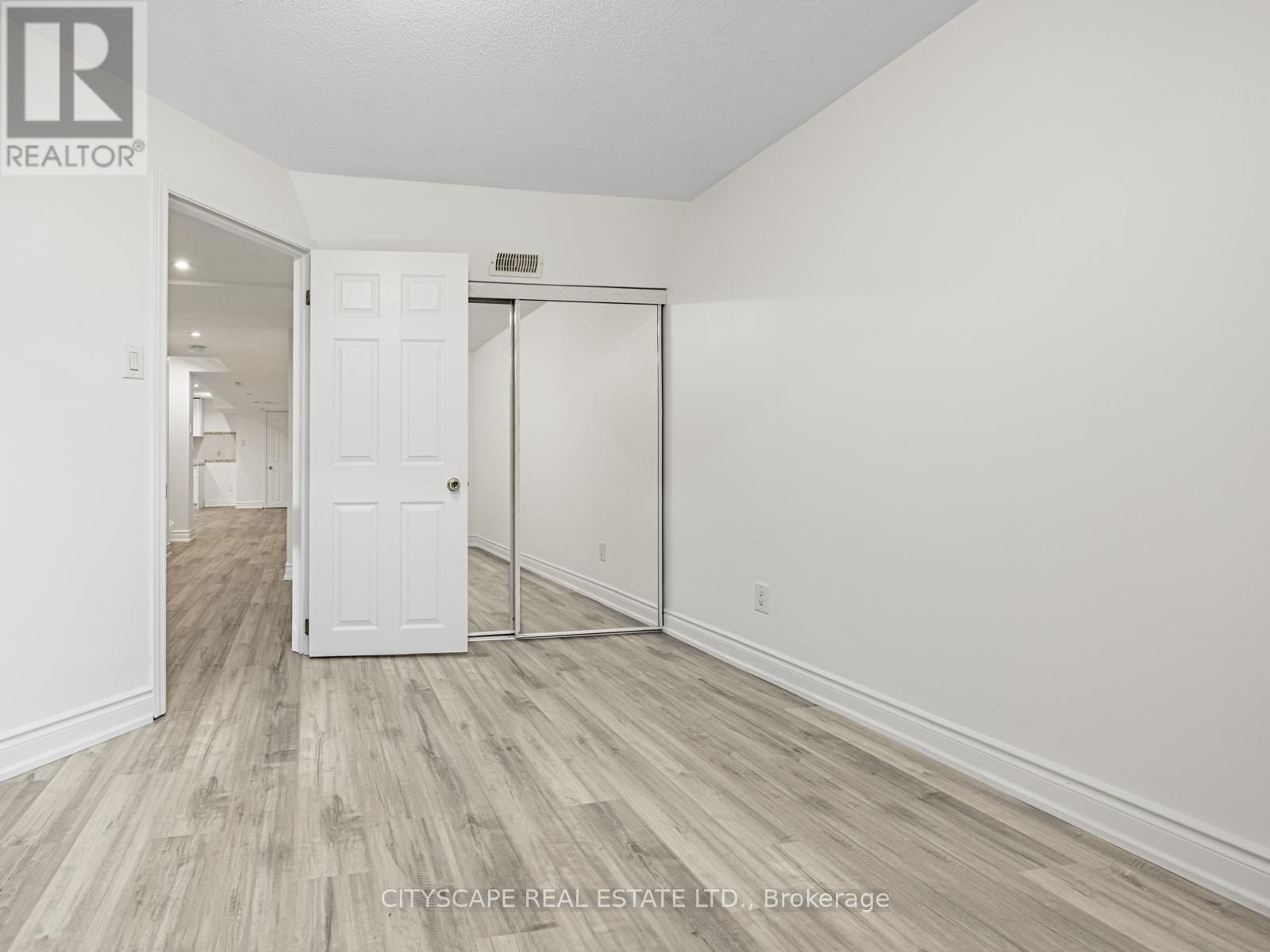 3270 Ridgeleigh Heights, Mississauga, Ontario  L5M 6R9 - Photo 35 - W13462830