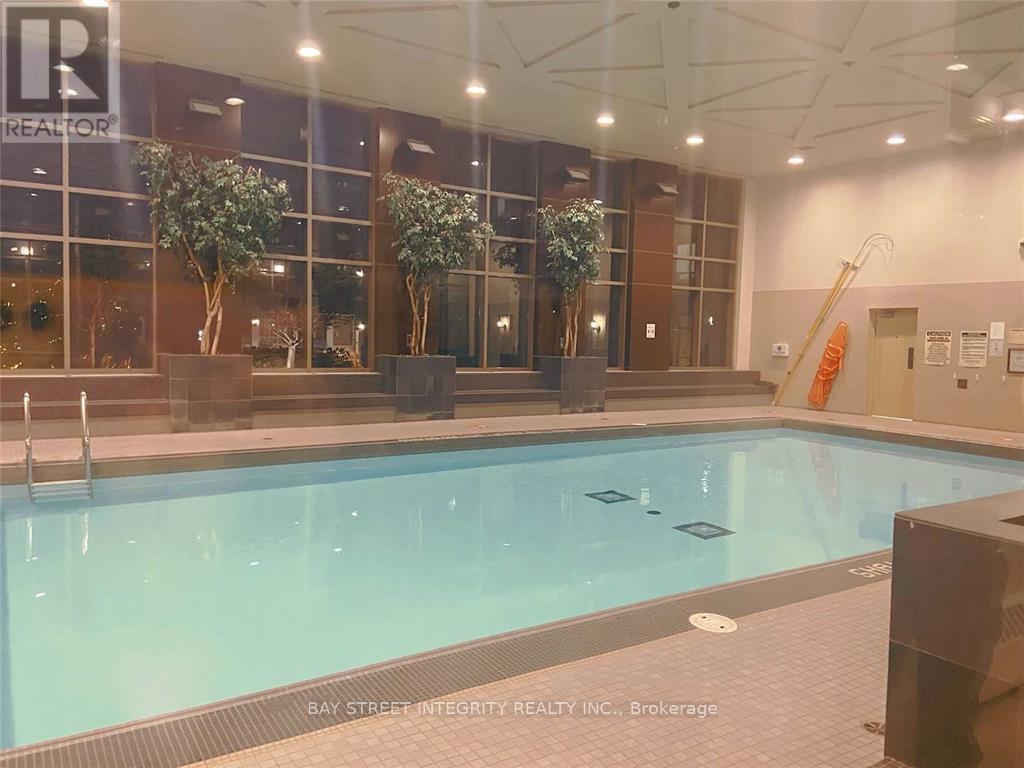 3705 - 388 Prince Of Wales Drive, Mississauga, Ontario  L5B 0A1 - Photo 11 - W13462892