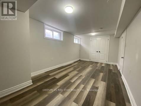 10 Beattie Avenue, Toronto, Ontario  M9W 2M3 - Photo 2 - W13462978