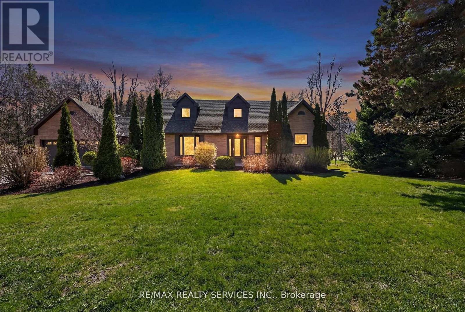 12 Glenn Court, Caledon, Ontario  L7K 0P2 - Photo 2 - W13462988