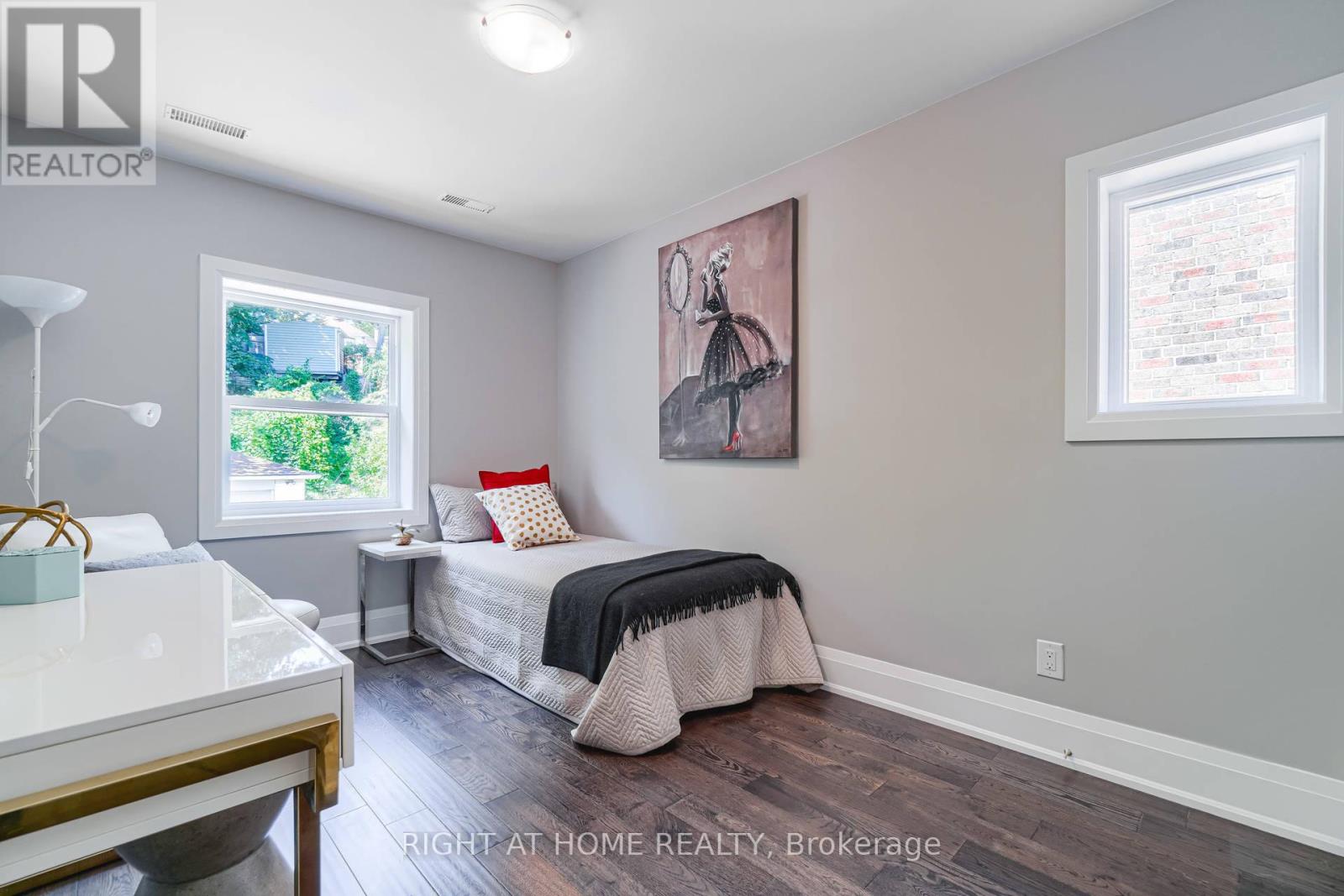 3 - 294 South Kingsway Road, Toronto, Ontario  M6S 3T9 - Photo 13 - W13463088
