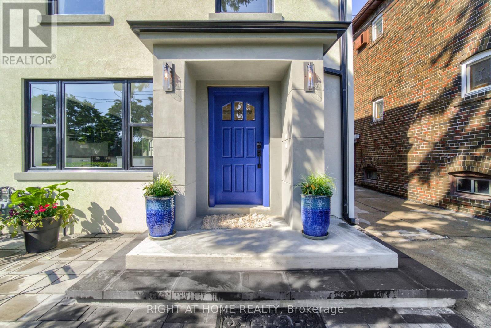 3 - 294 South Kingsway Road, Toronto, Ontario  M6S 3T9 - Photo 2 - W13463088