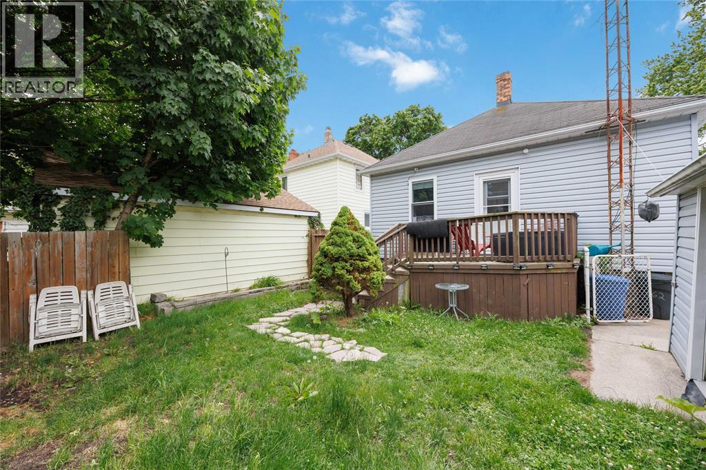 162 Richard Street, Sarnia photo 15