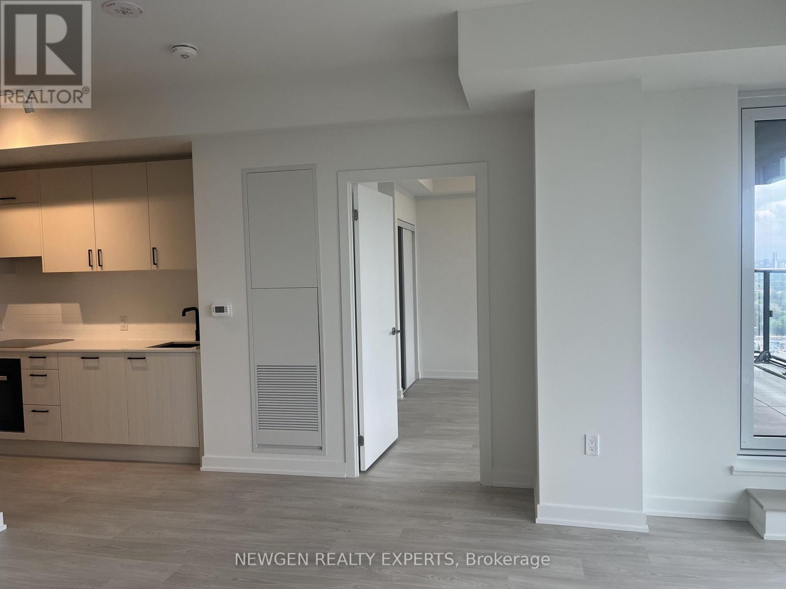 3206 - 5 Quarrington Lane, Toronto, Ontario  M3C 0S5 - Photo 8 - C13462924