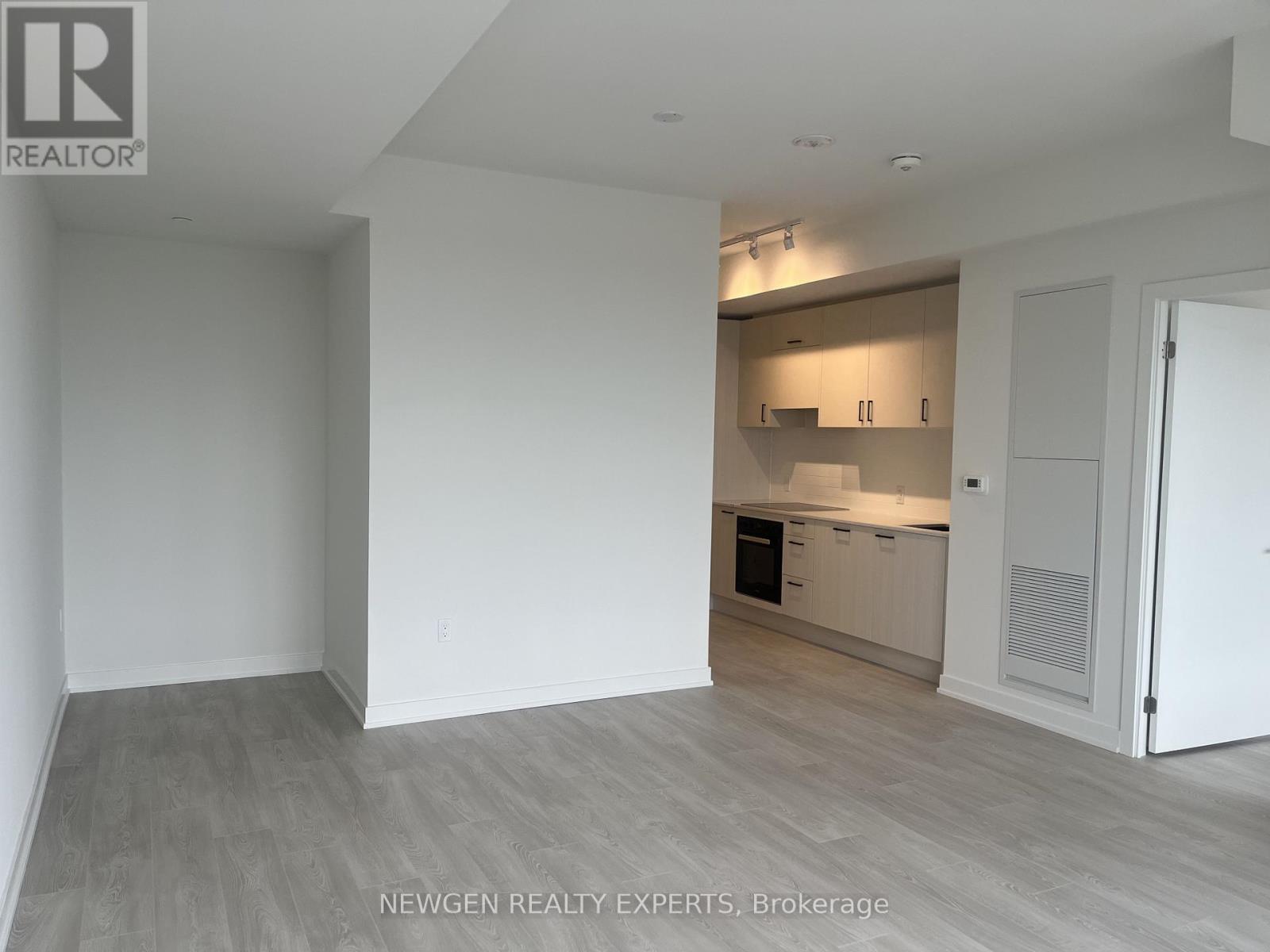 3206 - 5 Quarrington Lane, Toronto, Ontario  M3C 0S5 - Photo 7 - C13462924