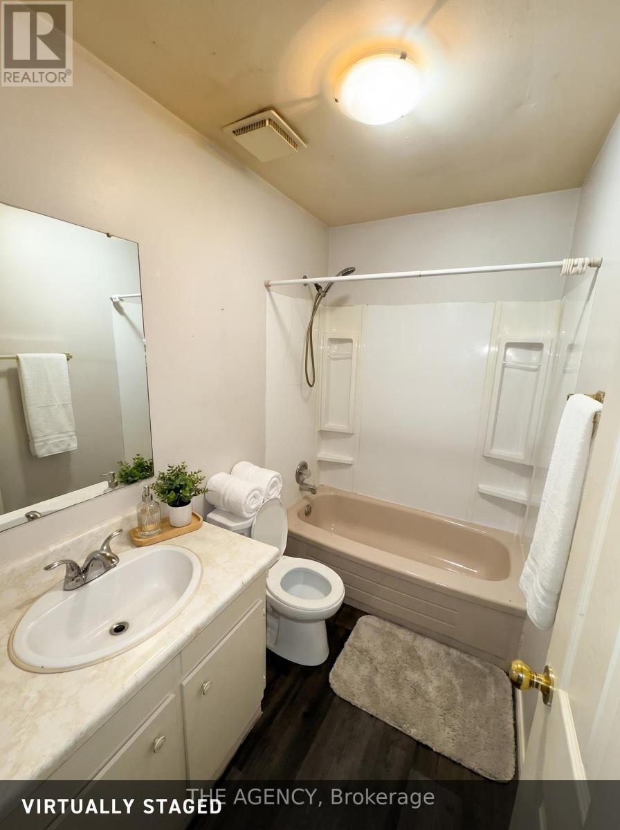 10 - 45 King Avenue W, Clarington, Ontario  L1B 1H2 - Photo 5 - E13462904