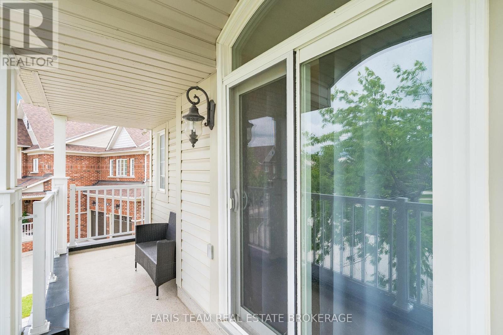 43 Maple Crown Terrace, Barrie, Ontario  L4M 7H9 - Photo 33 - S13434298
