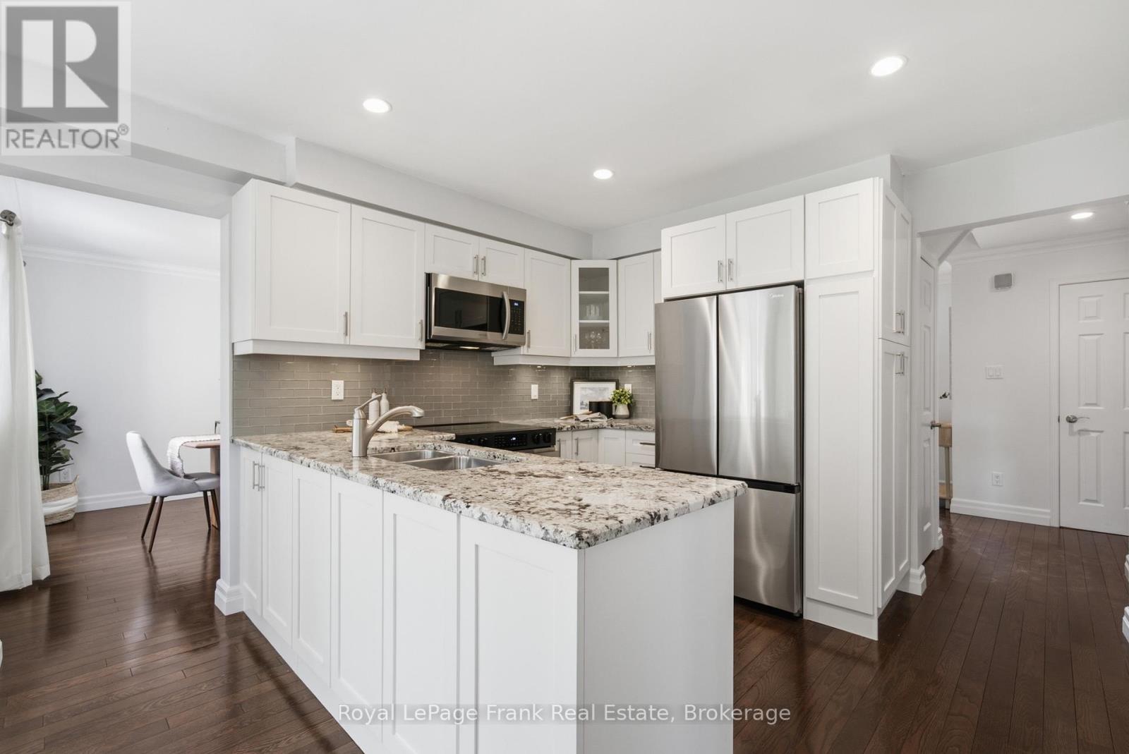 37 Parkes Drive, Ajax, Ontario  L1S 4W1 - Photo 11 - E13463198