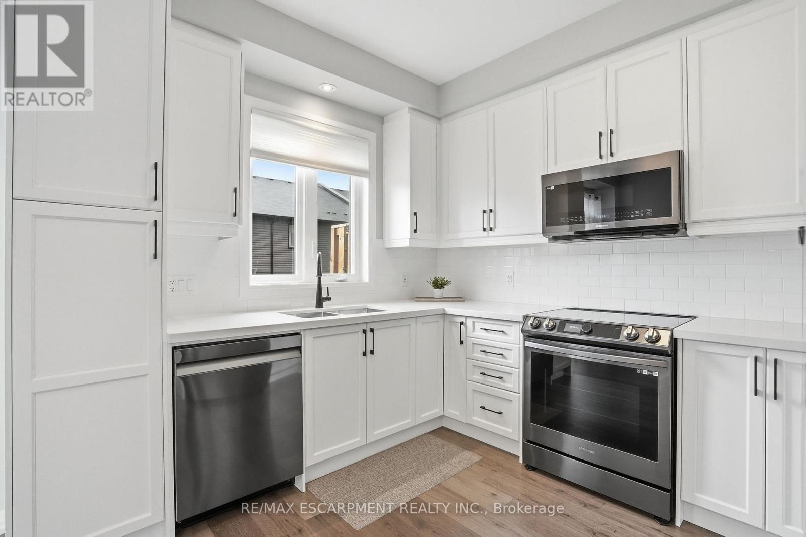 57 - 61 Soho Street, Hamilton, Ontario  L8J 0M6 - Photo 15 - X13462800