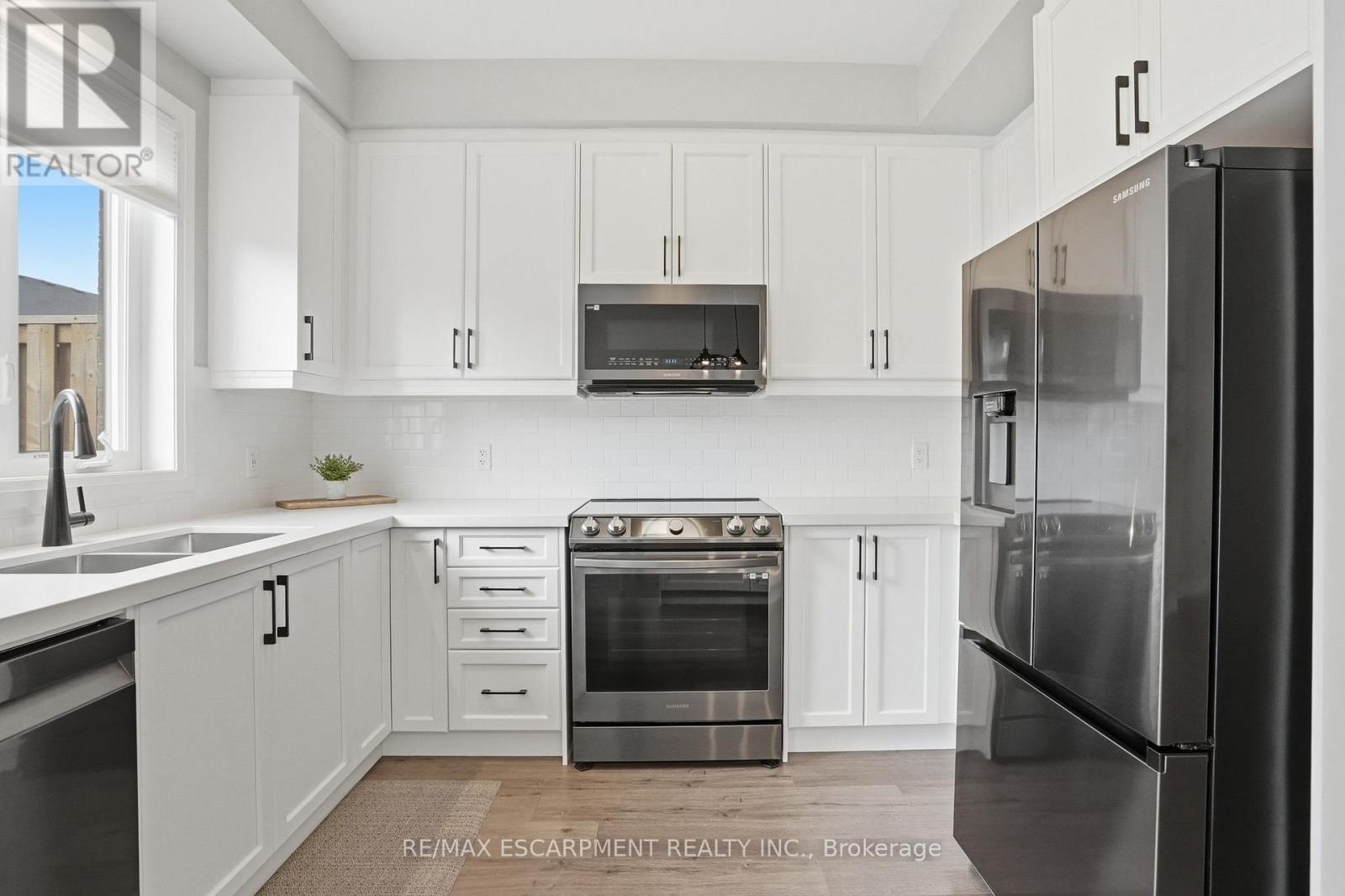 57 - 61 Soho Street, Hamilton, Ontario  L8J 0M6 - Photo 16 - X13462800