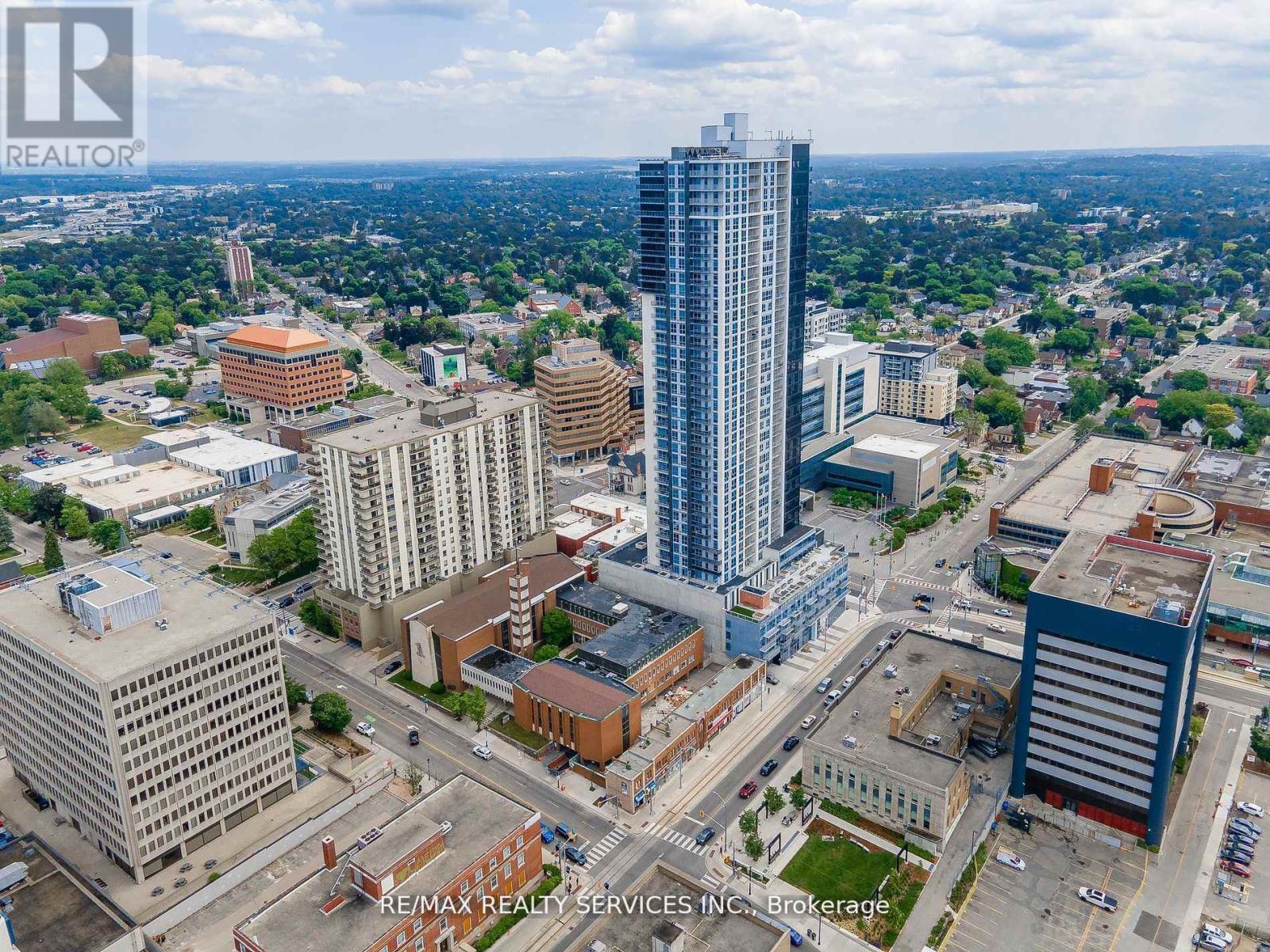 2712 - 60 Frederick Street, Kitchener, Ontario  N2H 0C7 - Photo 3 - X13463004