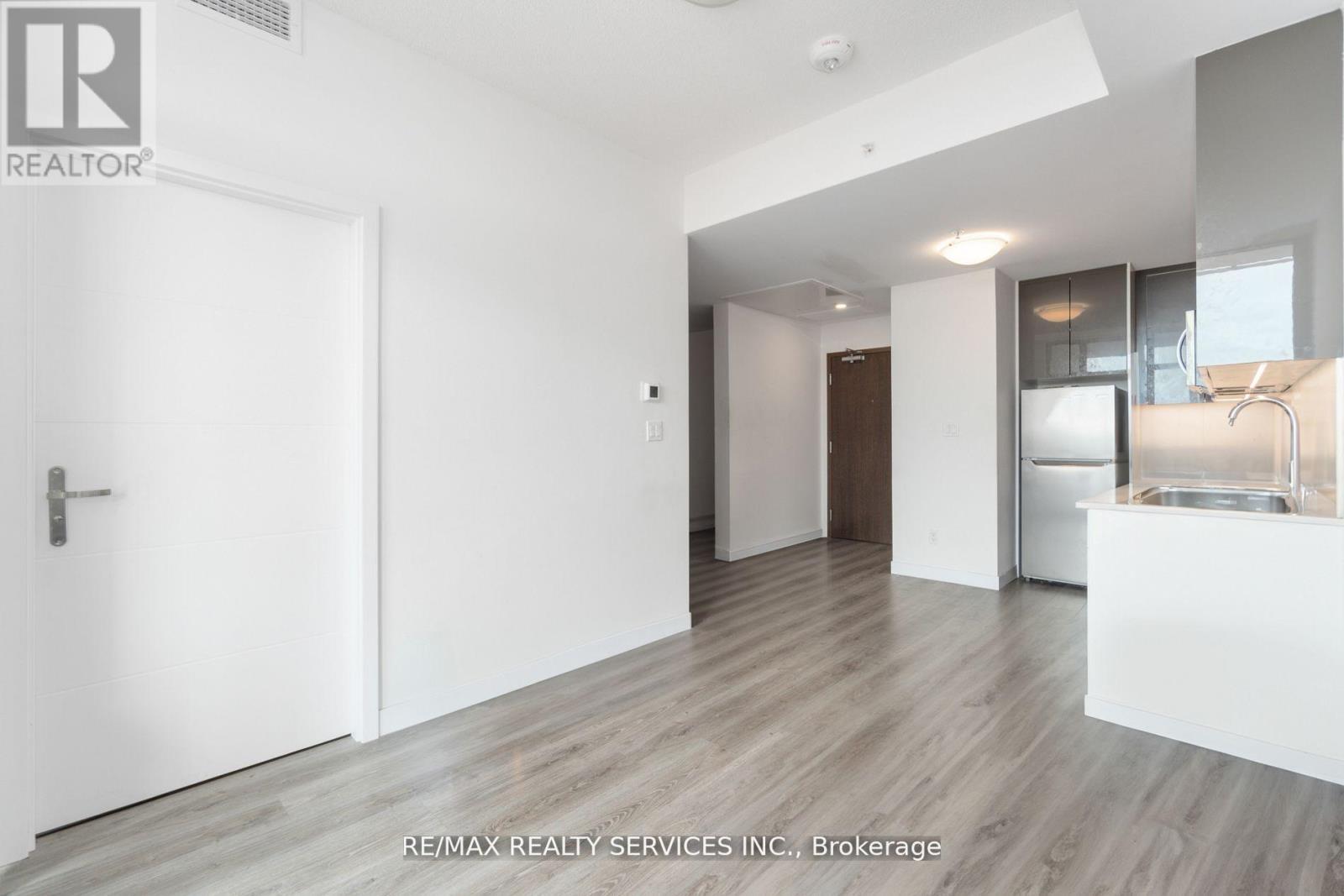 2712 - 60 Frederick Street, Kitchener, Ontario  N2H 0C7 - Photo 7 - X13463004
