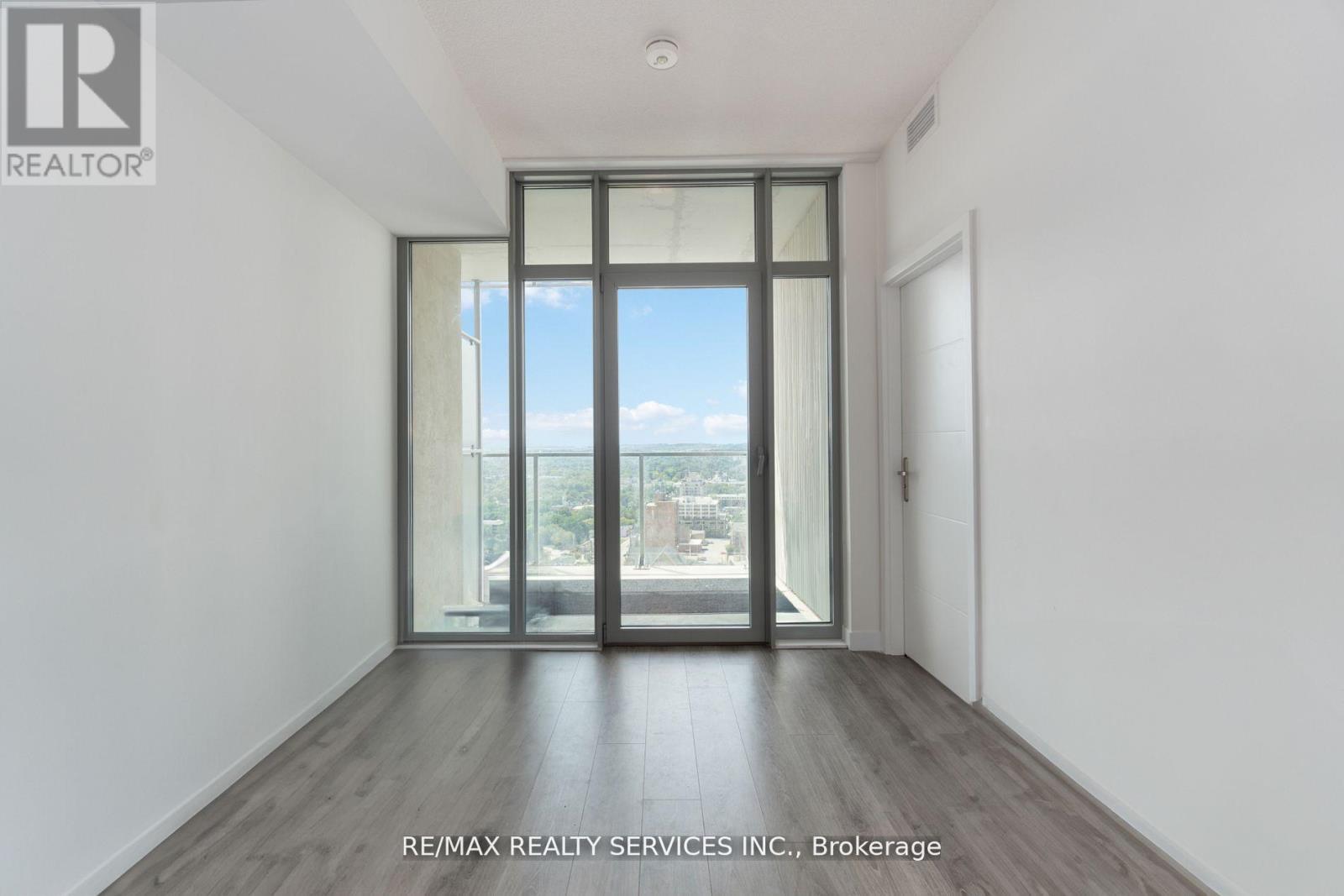 2712 - 60 Frederick Street, Kitchener, Ontario  N2H 0C7 - Photo 9 - X13463004