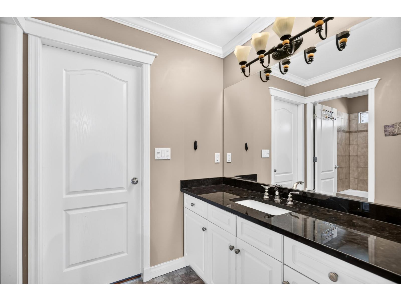 7039 200b Street, Langley, British Columbia  V2Y 2Z3 - Photo 24 - R3137502